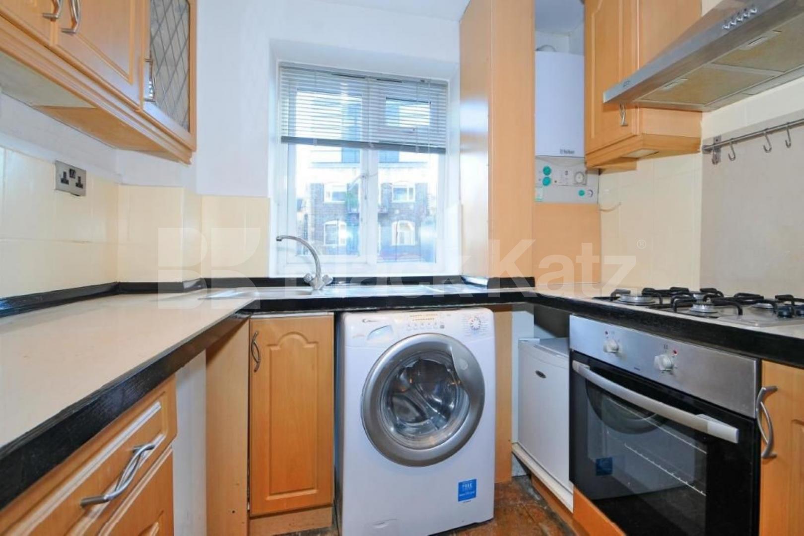 Location, location, location  Balin House Long Lane, London Bridge / Borough 